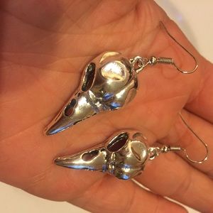 Kathrono Silver Skull Earrings